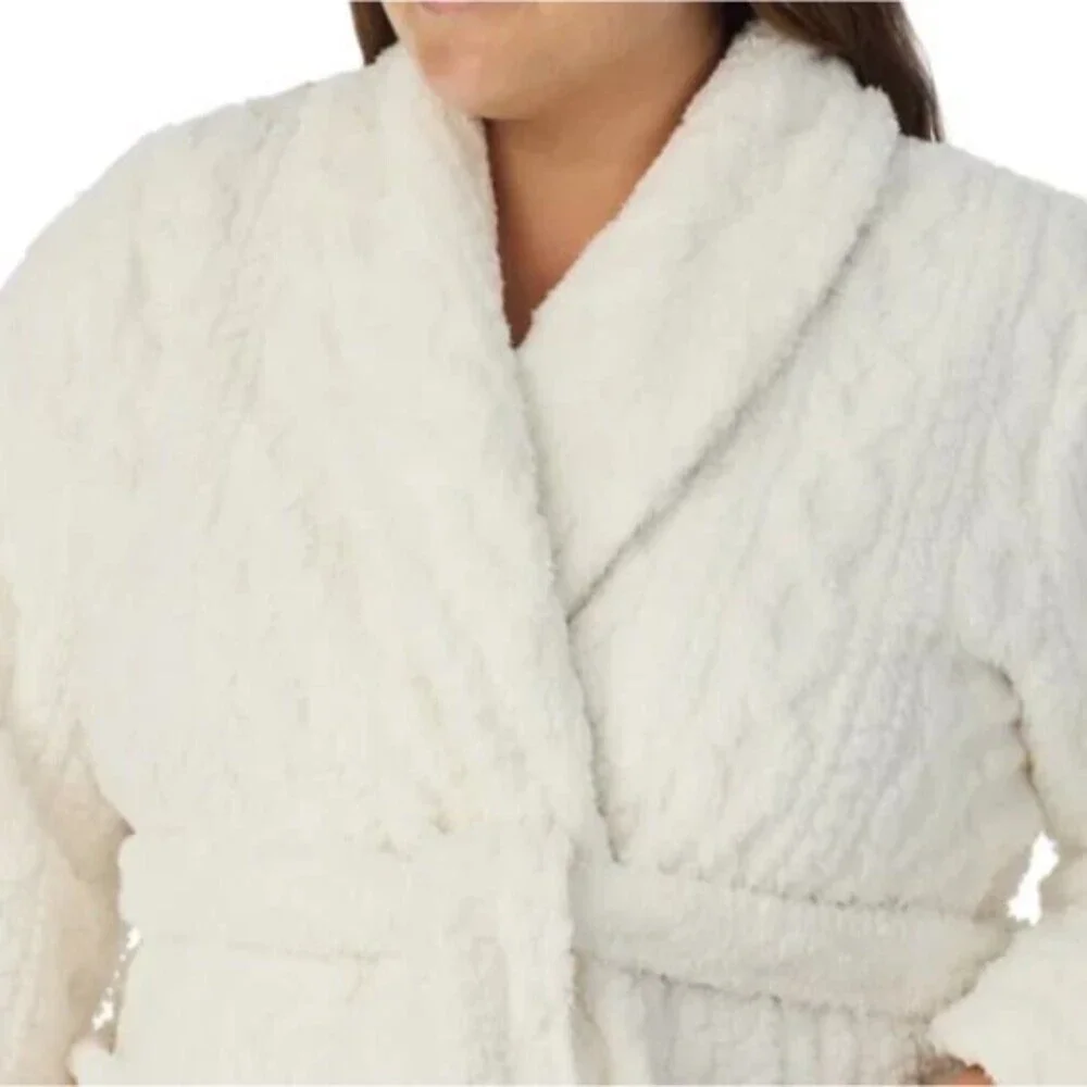 Room Service Womens Robe 2X Full Length Plush Ivory Cozy Lounge Cuffs Cable NEW